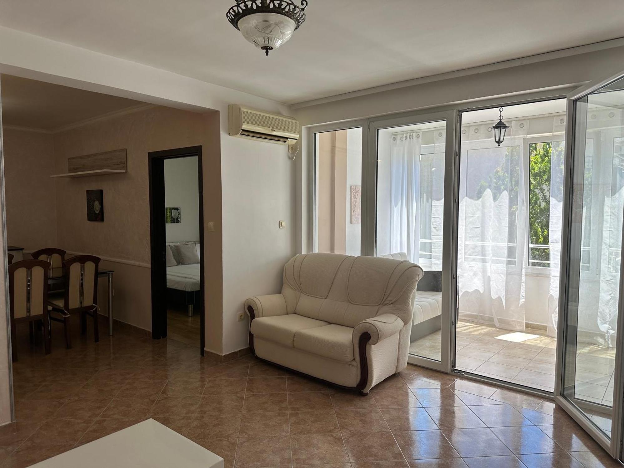 Apart hotel Sun Village Herceg Novi Rum bild